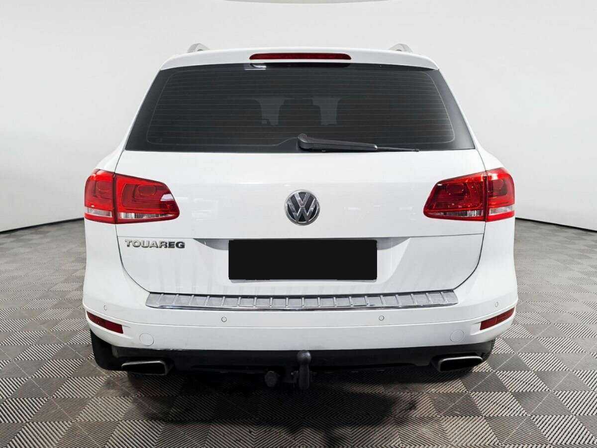 Купить Volkswagen Touareg с пробегом. Фото: #4