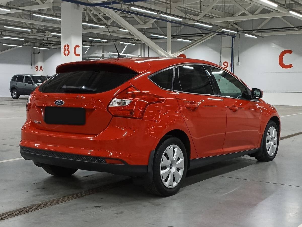 Купить Ford Focus с пробегом. Фото: #4