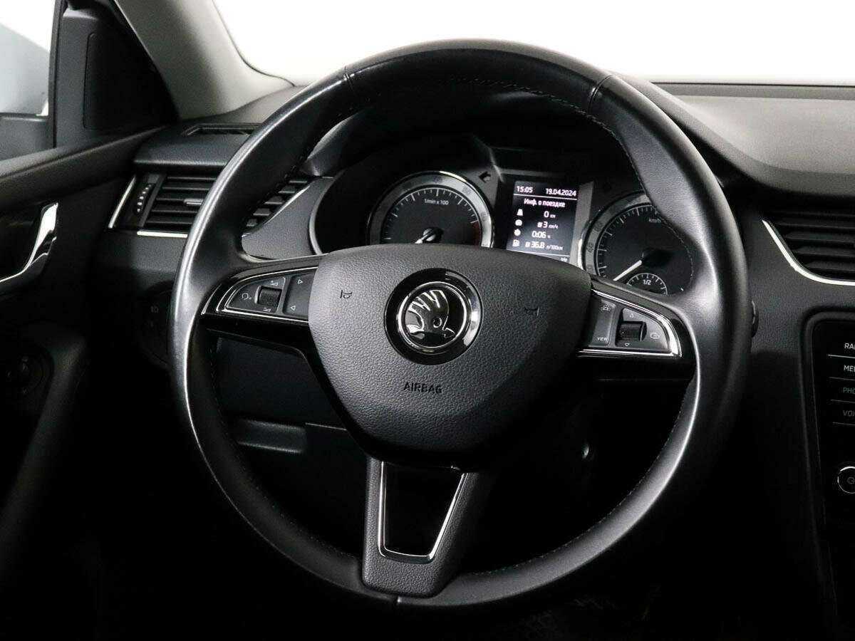 Купить Skoda Octavia с пробегом. Фото: #11