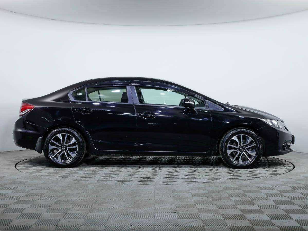 Купить Honda Civic с пробегом. Фото: #2
