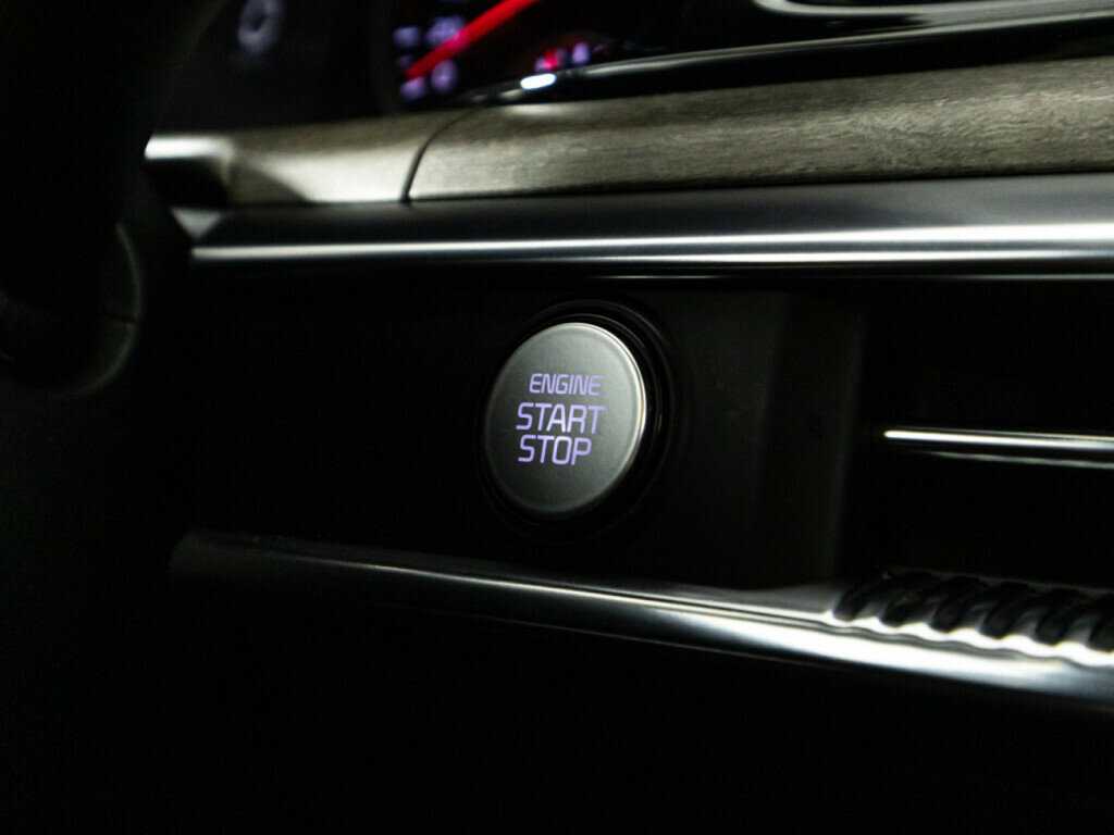 Купить Kia K5 с пробегом. Фото: #19