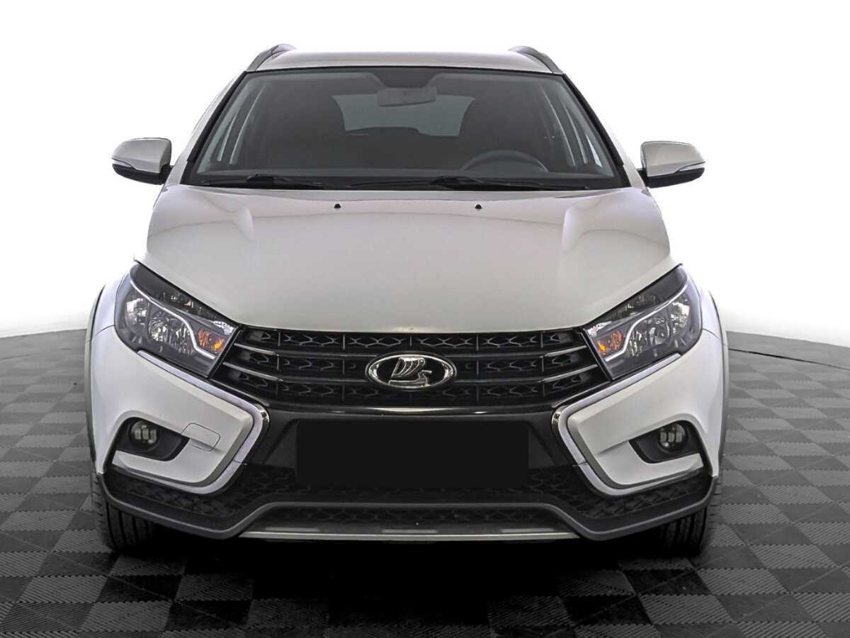 Купить Lada (ВАЗ) Vesta с пробегом. Фото: #1