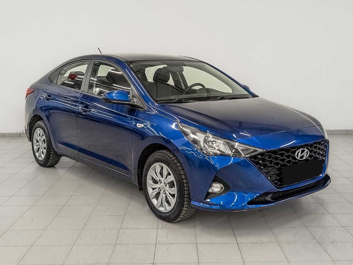 Купить Hyundai Solaris с пробегом. Фото: #2