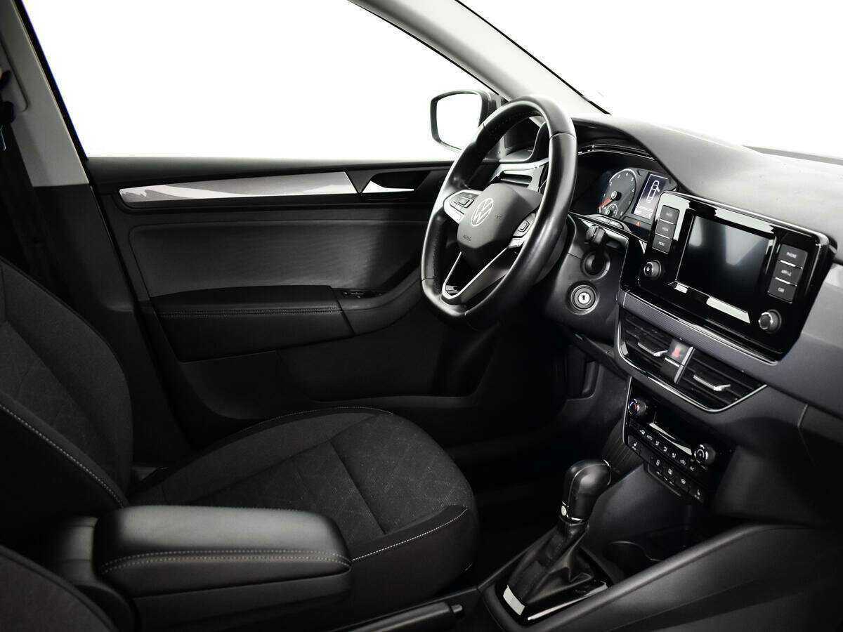 Купить Volkswagen Polo с пробегом. Фото: #8