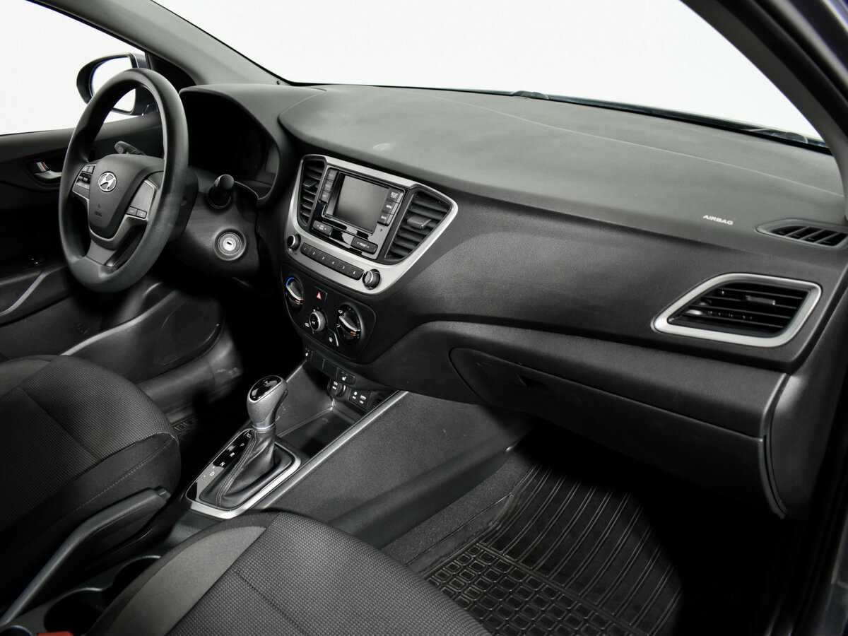 Купить Hyundai Solaris с пробегом. Фото: #12
