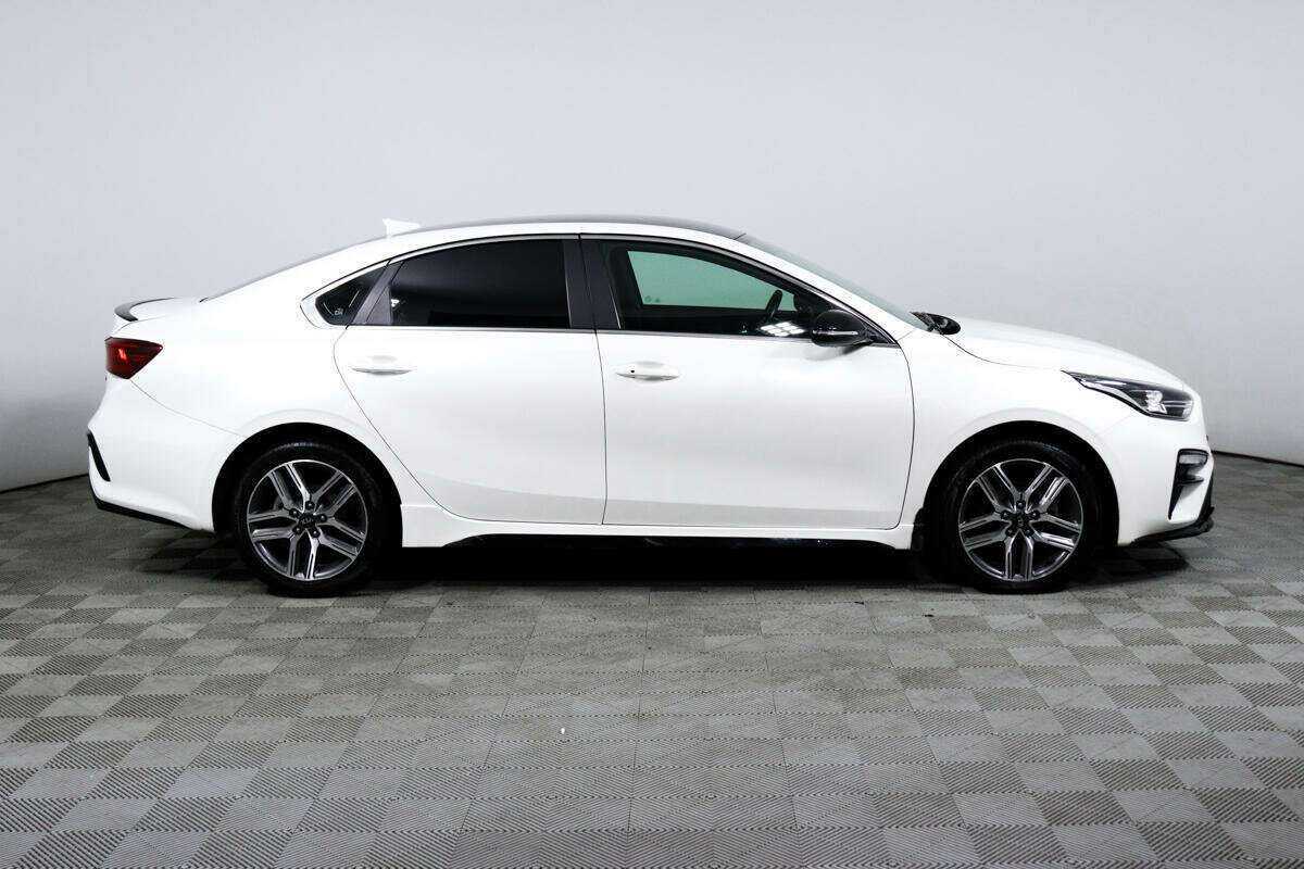 Купить Kia Cerato с пробегом. Фото: #3