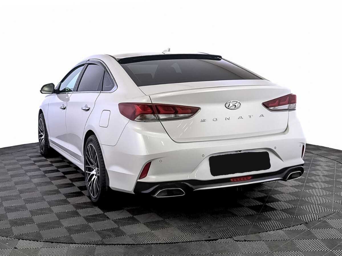 Купить Hyundai Sonata с пробегом. Фото: #6