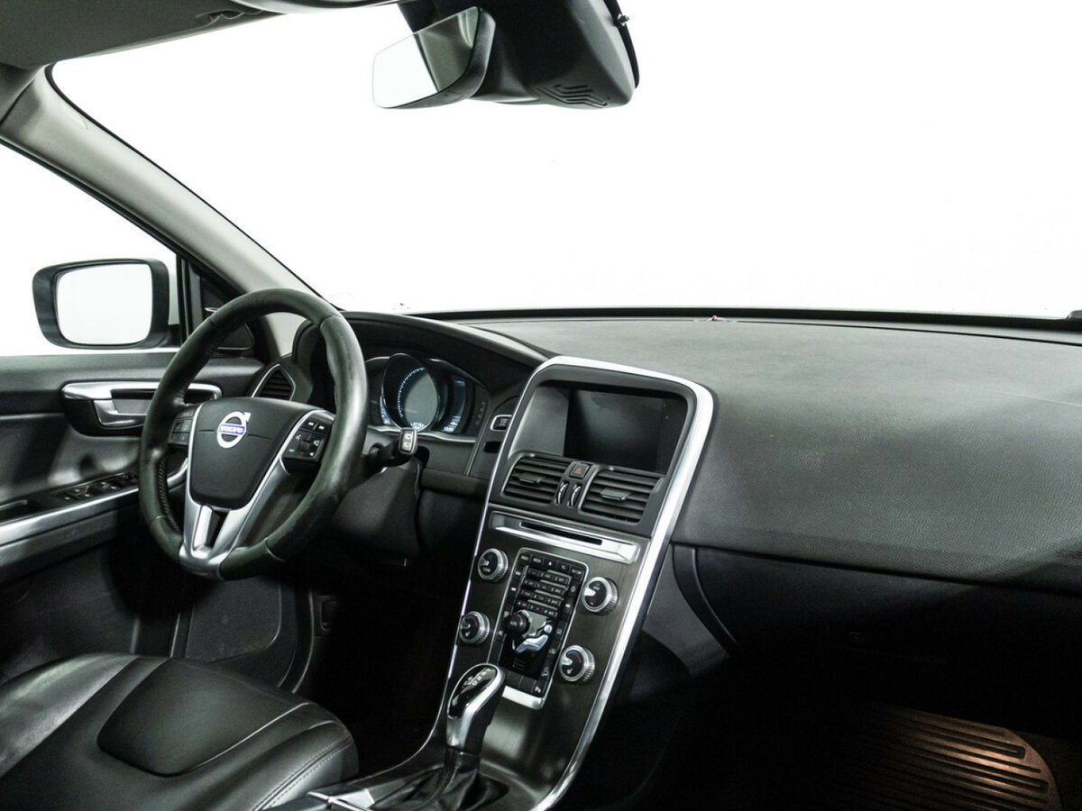 Купить Volvo XC60 с пробегом. Фото: #6