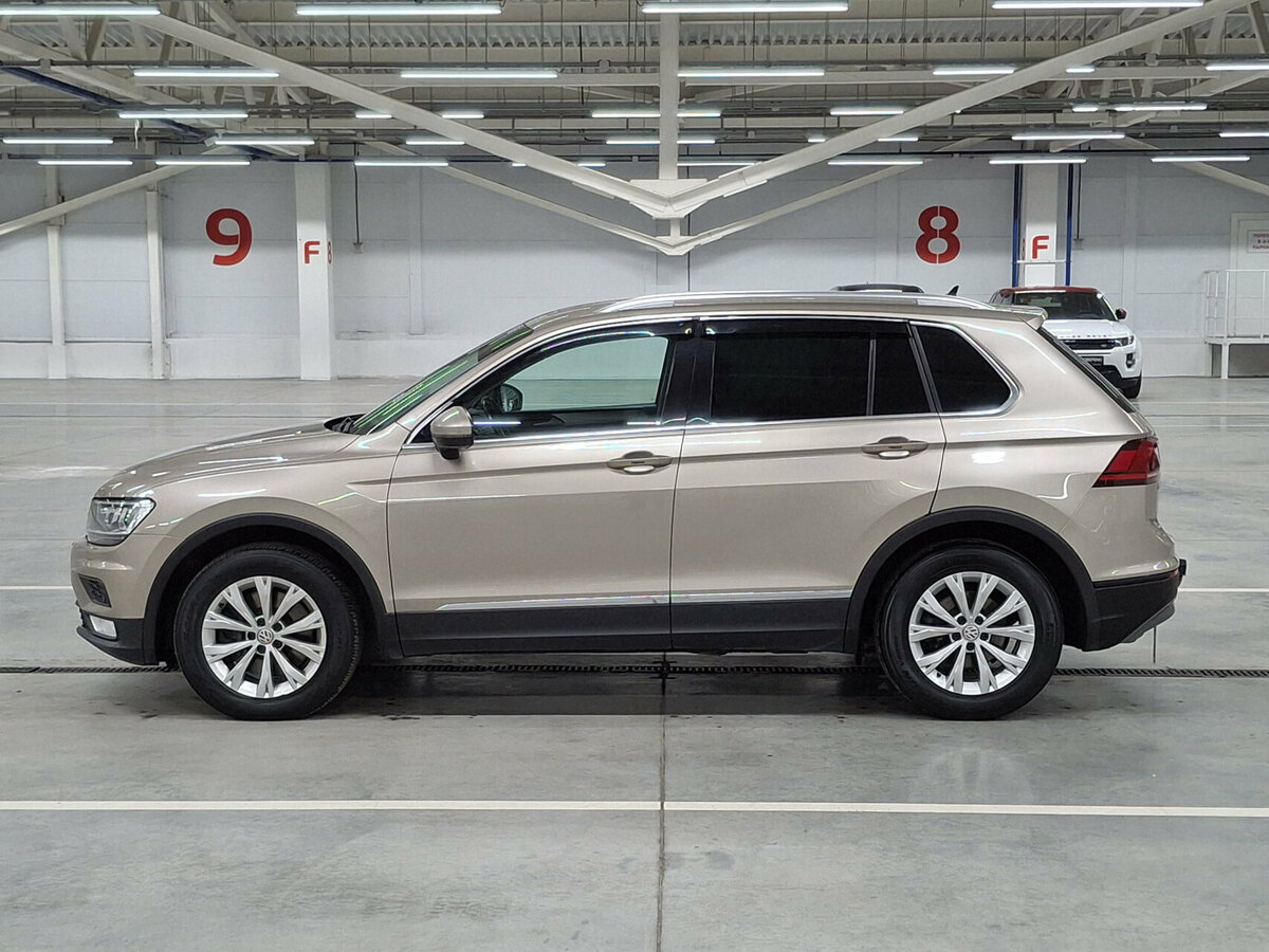 Купить Volkswagen Tiguan с пробегом. Фото: #7