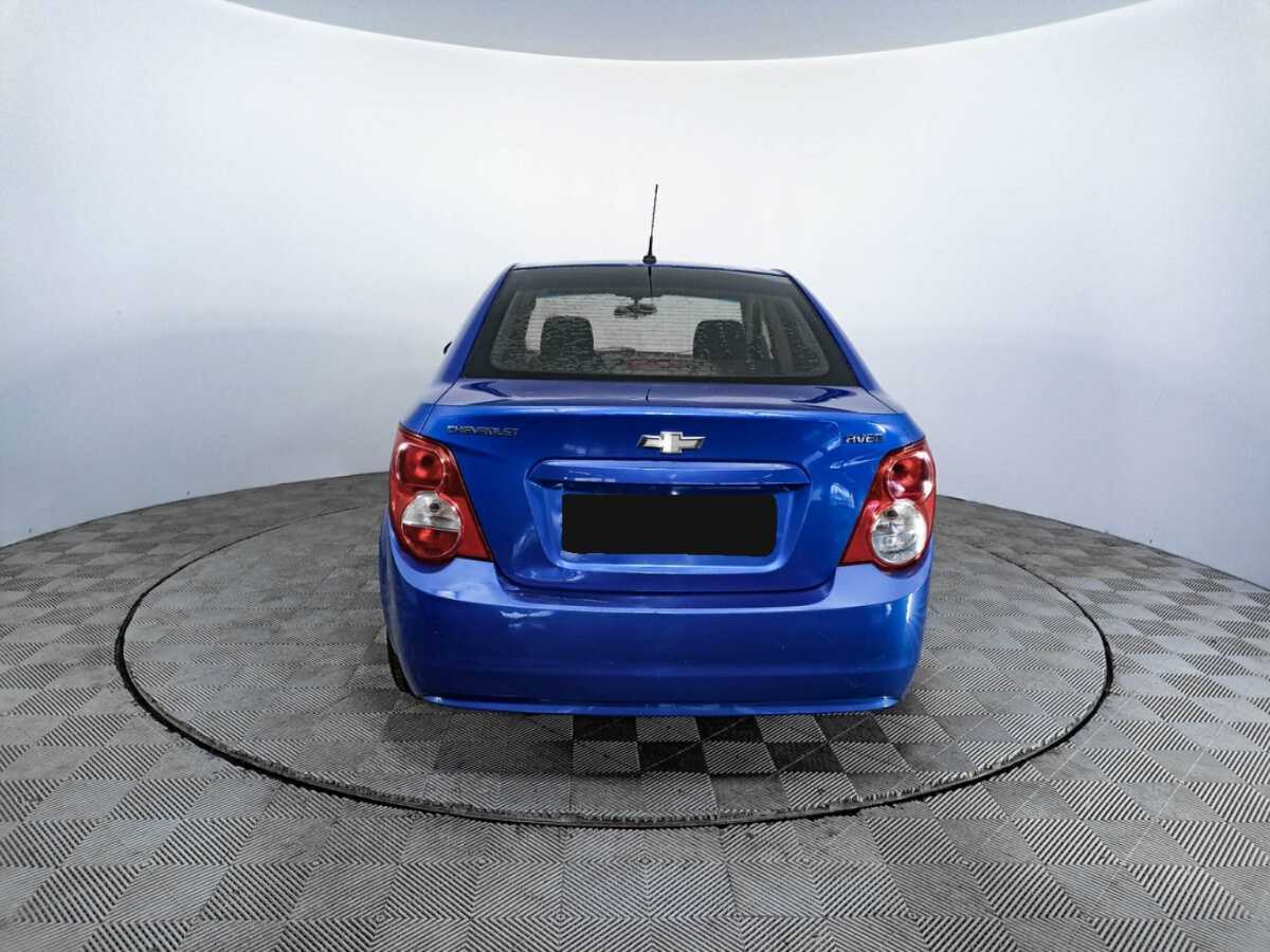 Купить Chevrolet Aveo с пробегом. Фото: #5