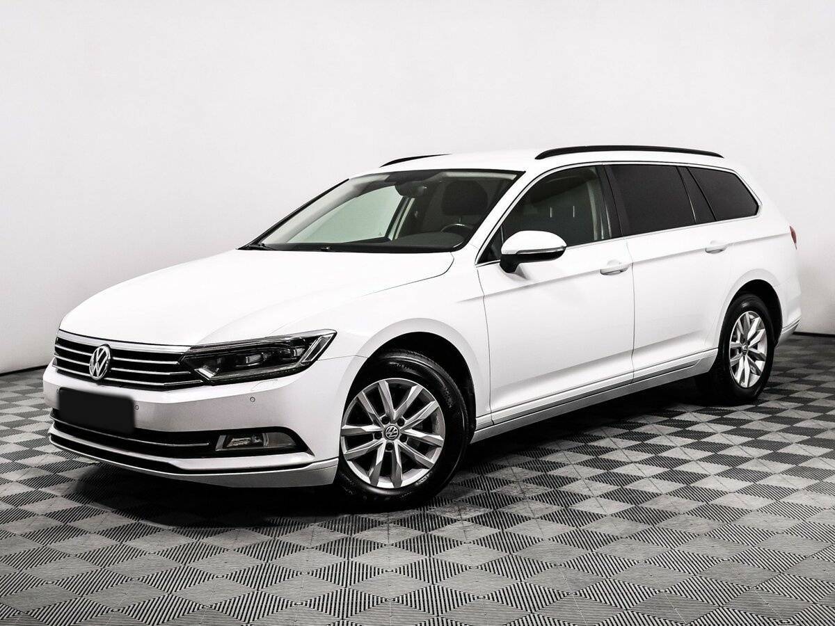 Купить Volkswagen Passat с пробегом. Посмотреть фото