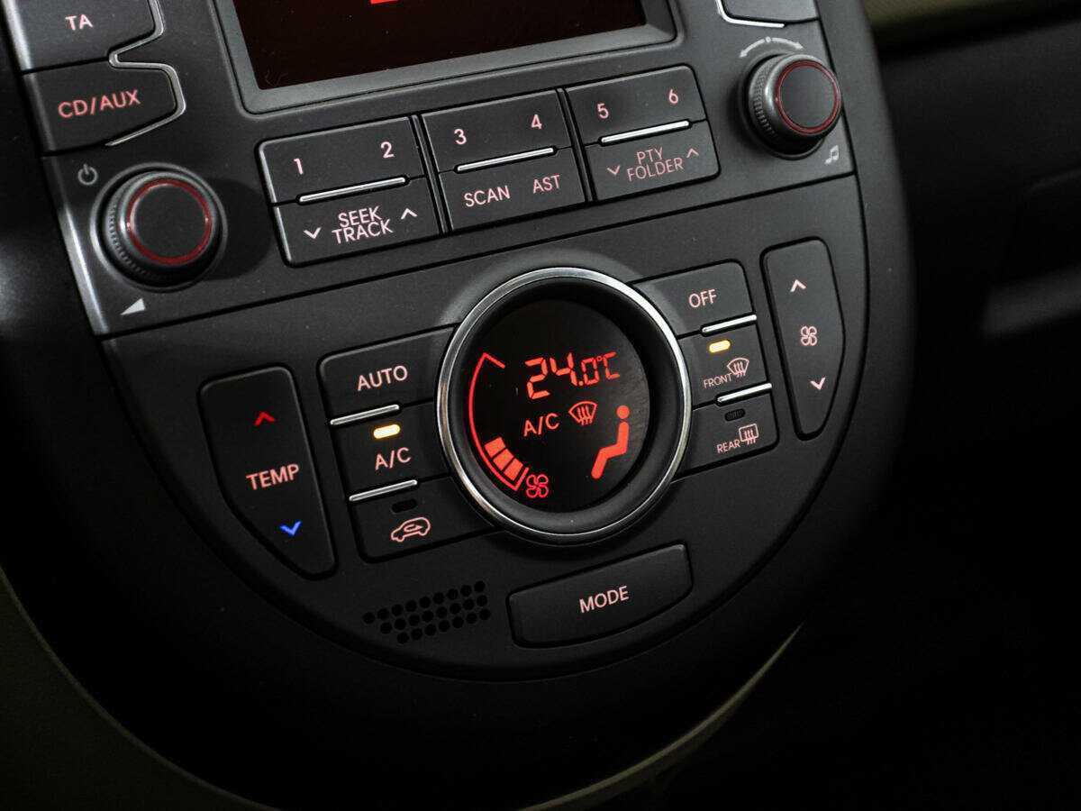Купить Kia Soul с пробегом. Фото: #14