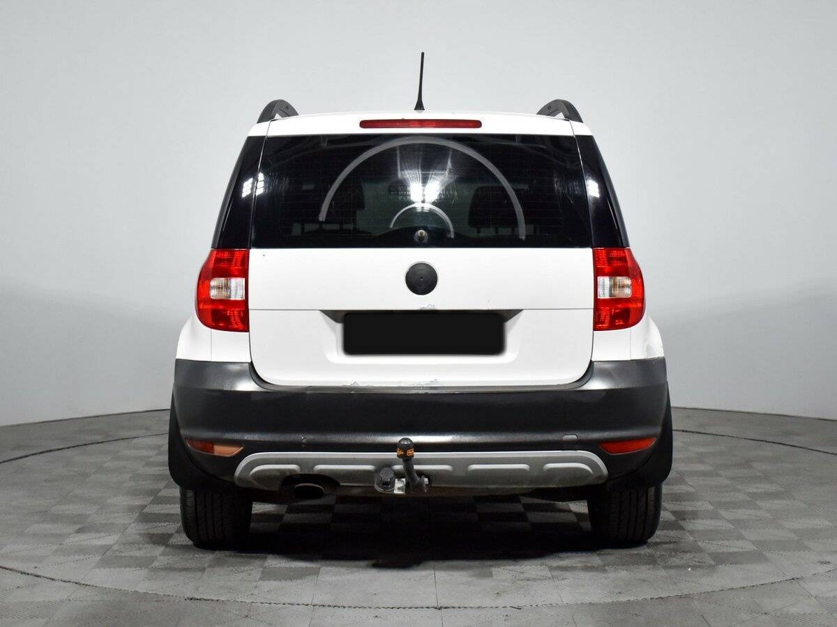 Купить Skoda Yeti с пробегом. Фото: #5
