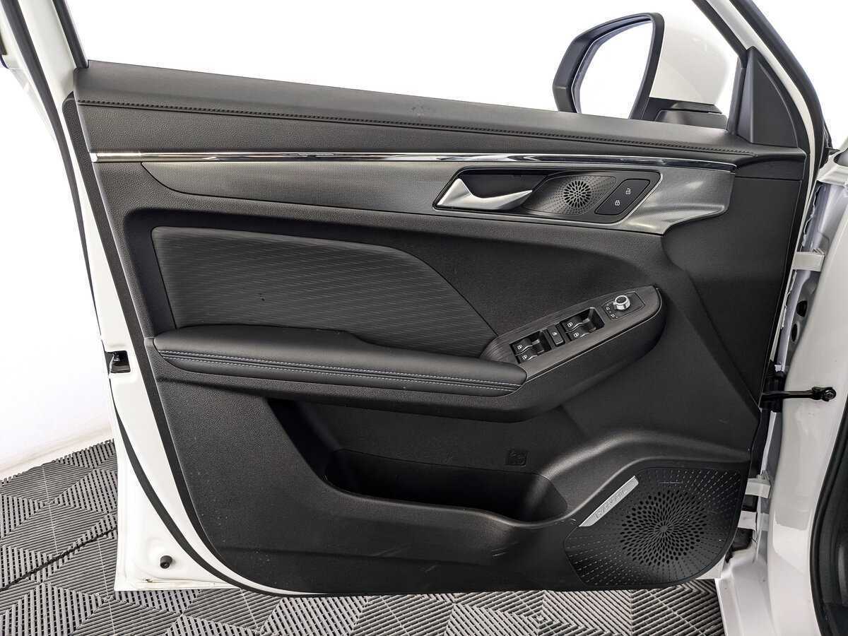 Купить Haval Jolion с пробегом. Фото: #14