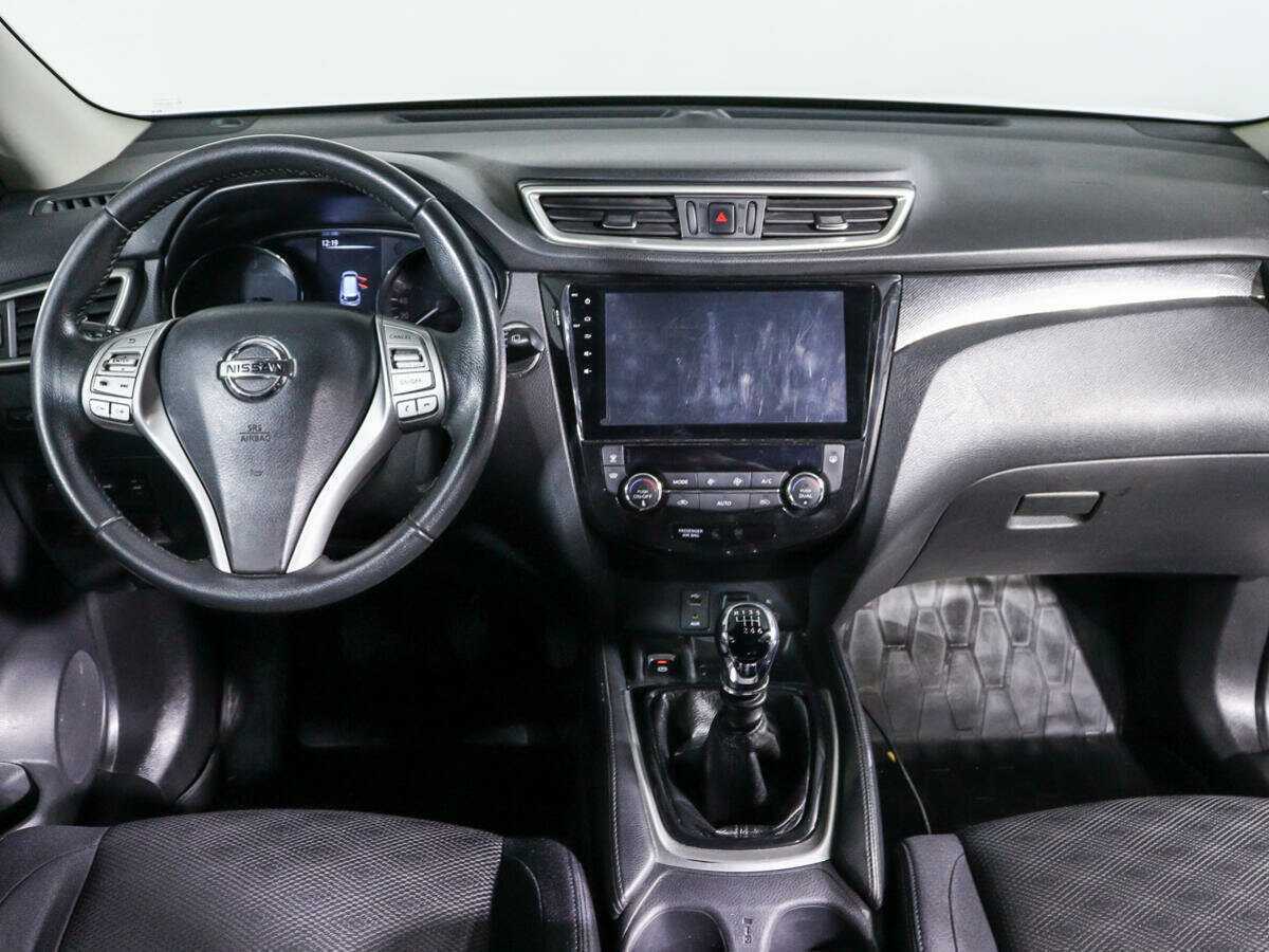 Купить Nissan X-Trail с пробегом. Фото: #9