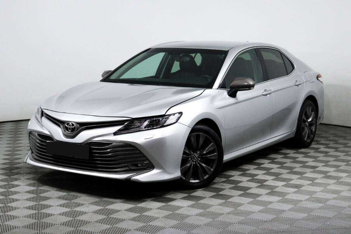 Купить Toyota Camry с пробегом. Фото: #0