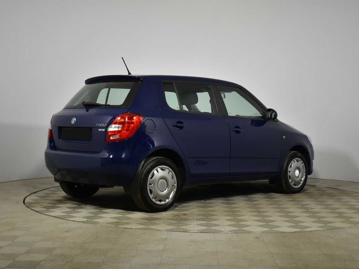 Купить Skoda Fabia с пробегом. Фото: #4
