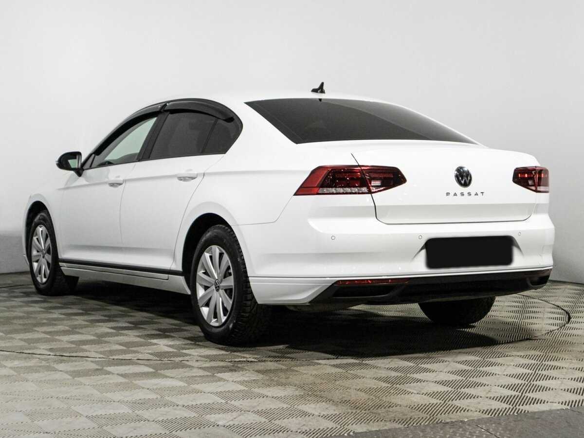 Купить Volkswagen Passat с пробегом. Фото: #6