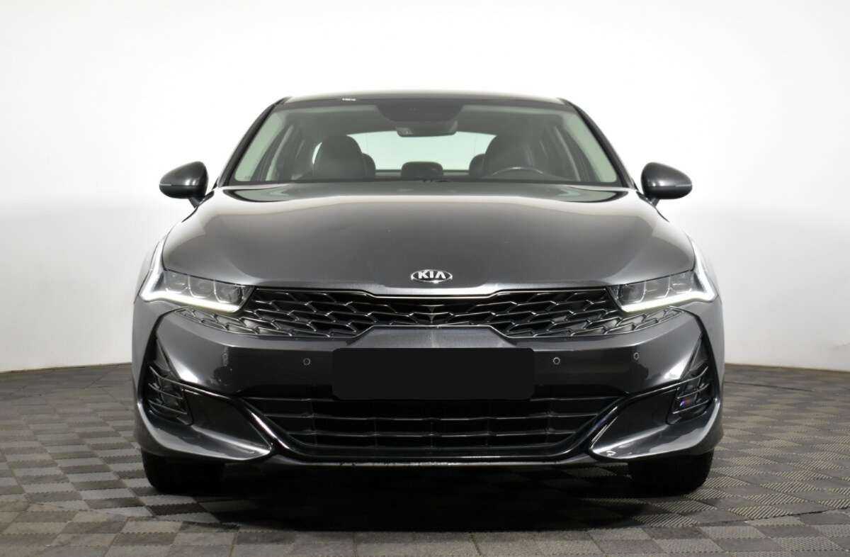 Купить Kia K5 с пробегом. Фото: #1
