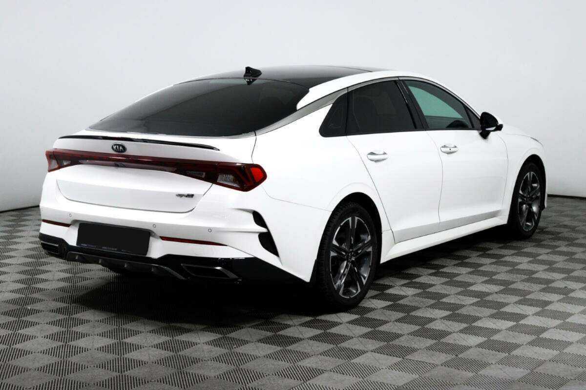 Купить Kia K5 с пробегом. Фото: #4