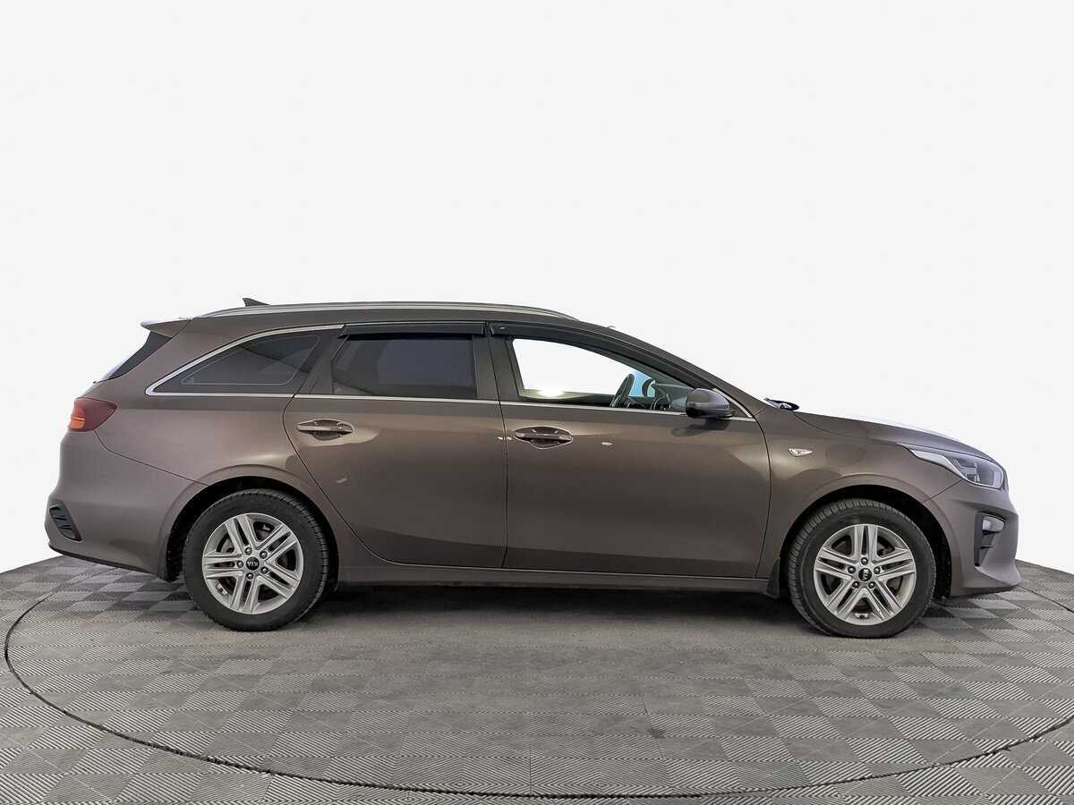 Купить Kia Ceed с пробегом. Фото: #3