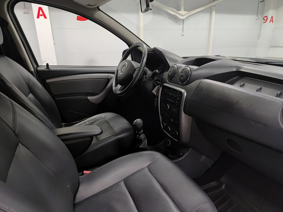 Купить Renault Duster с пробегом. Фото: #10