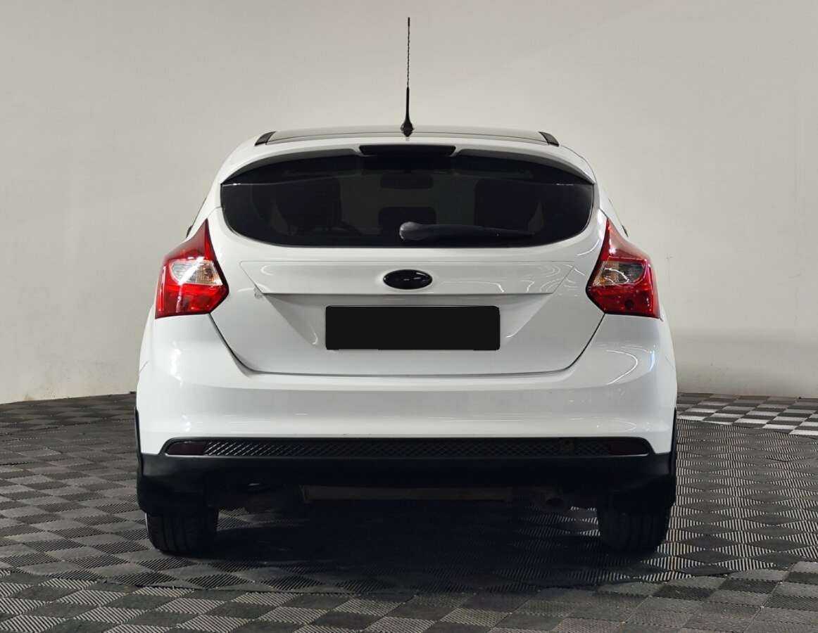 Купить Ford Focus с пробегом. Фото: #4