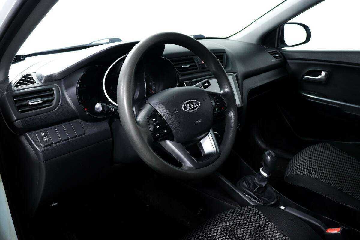 Купить Kia Rio с пробегом. Фото: #12
