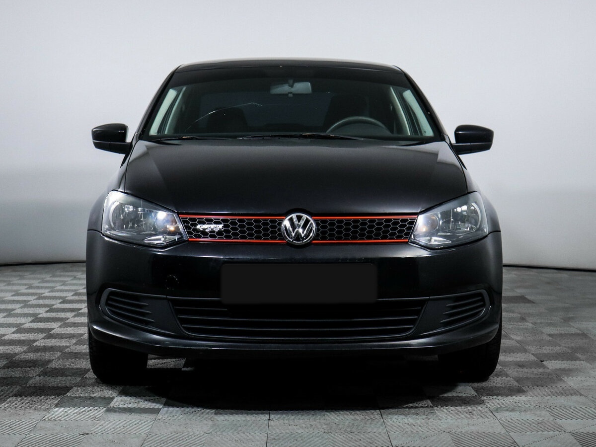 Купить Volkswagen Polo с пробегом. Фото: #1