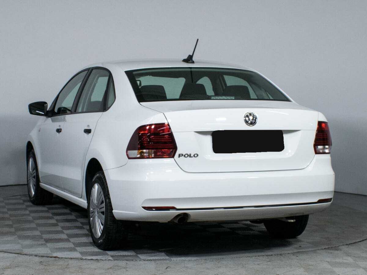 Купить Volkswagen Polo с пробегом. Фото: #6
