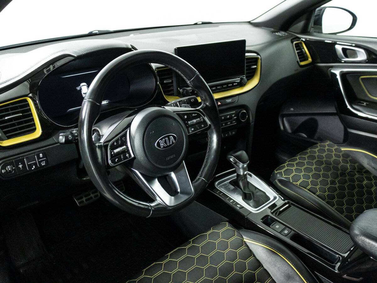 Купить Kia XCeed с пробегом. Фото: #10