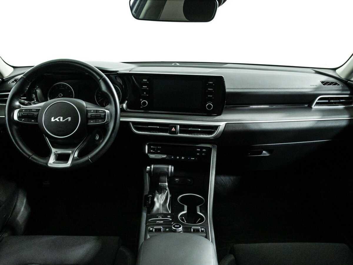 Купить Kia K5 с пробегом. Фото: #12
