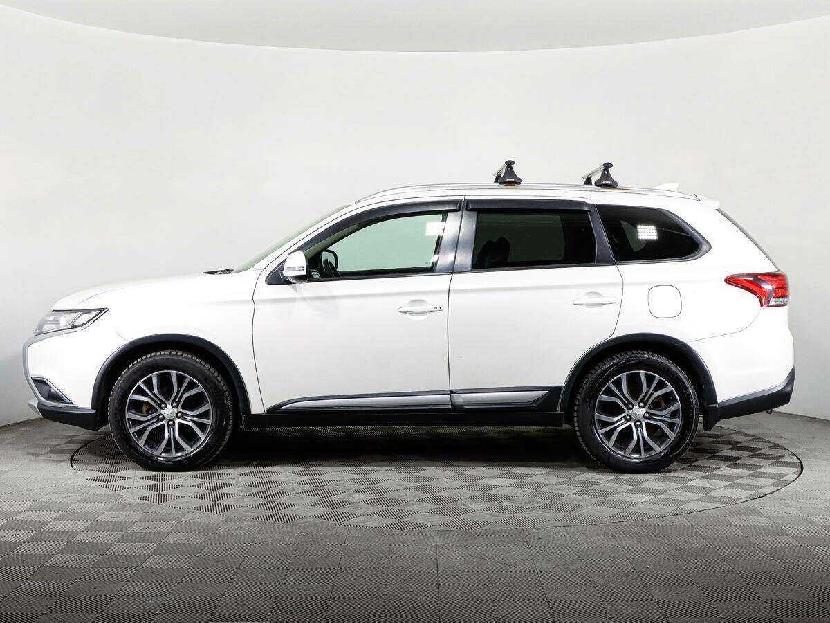 Купить Mitsubishi Outlander с пробегом. Фото: #7