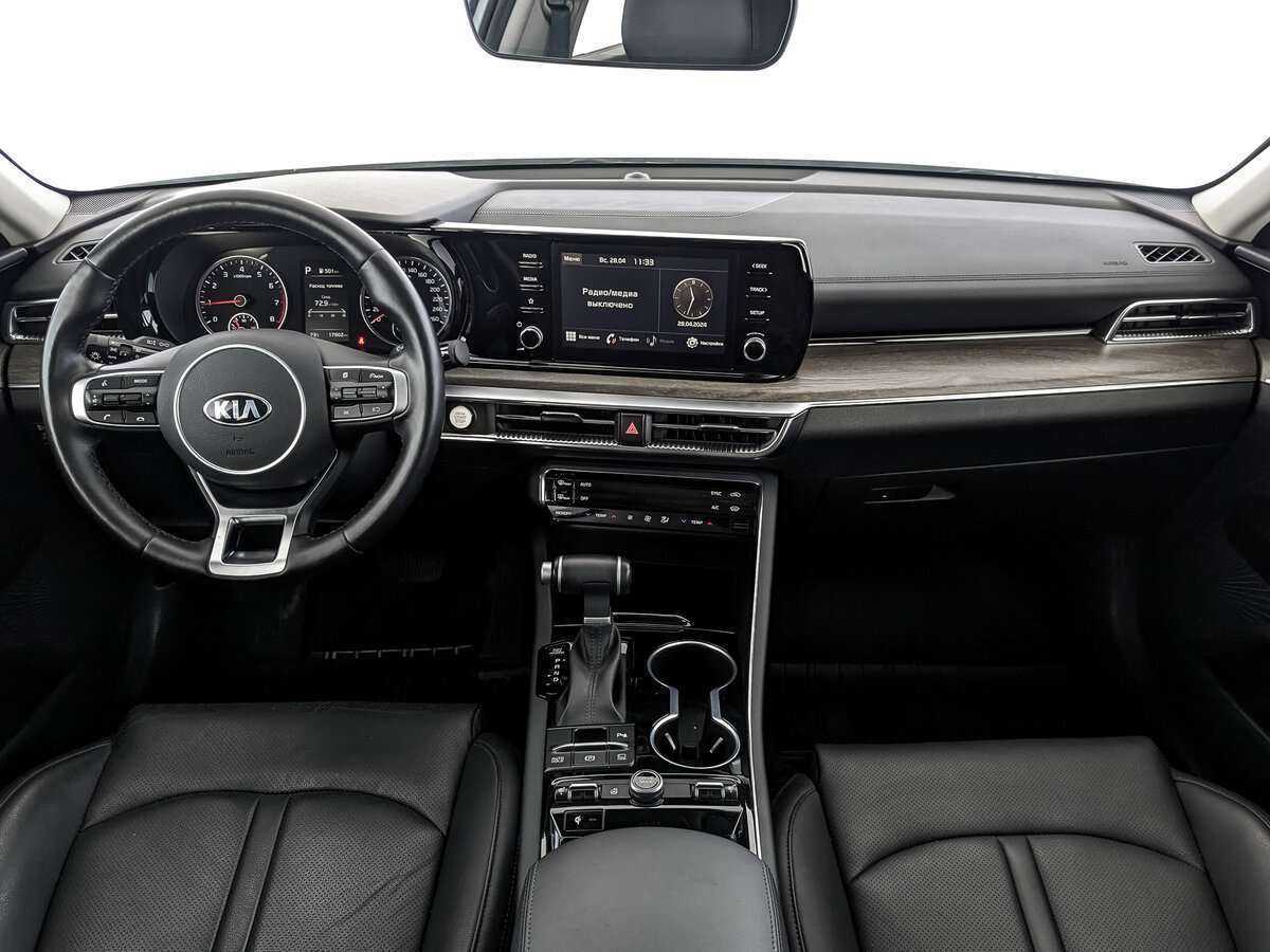 Купить Kia K5 с пробегом. Фото: #13