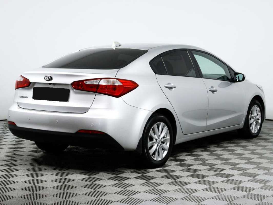 Купить Kia Cerato с пробегом. Фото: #4