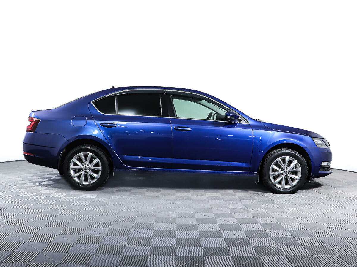 Купить Skoda Octavia с пробегом. Фото: #3