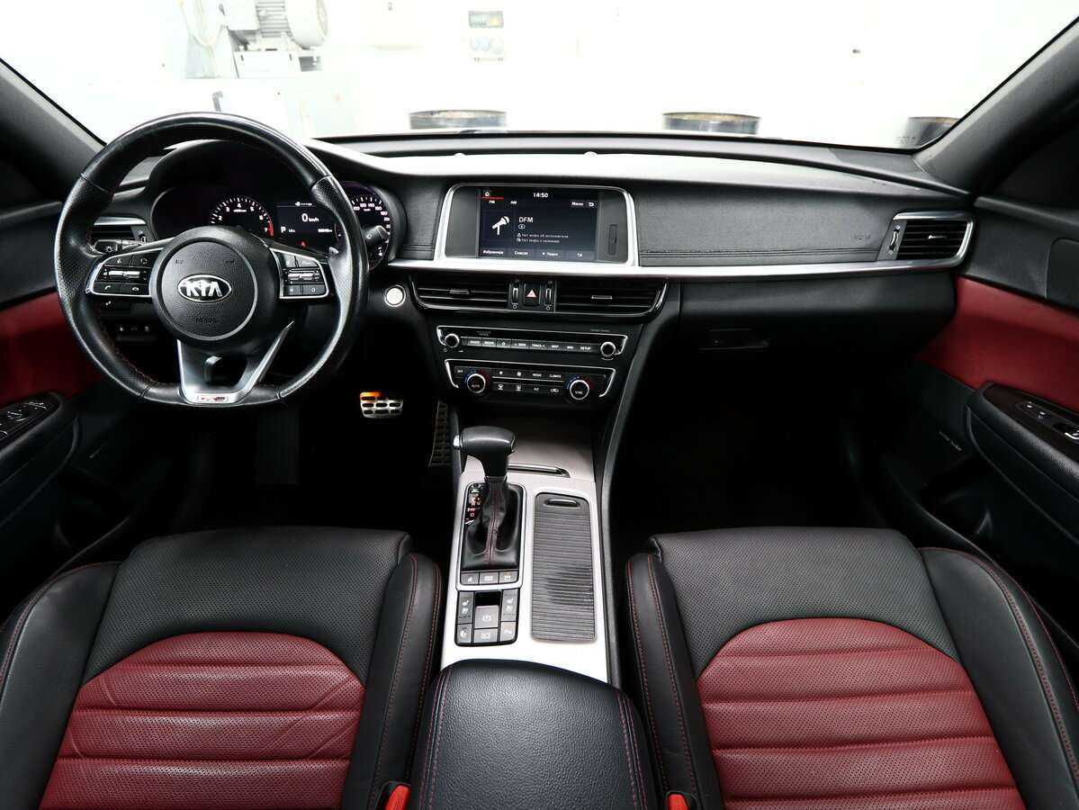 Купить Kia Optima с пробегом. Фото: #10