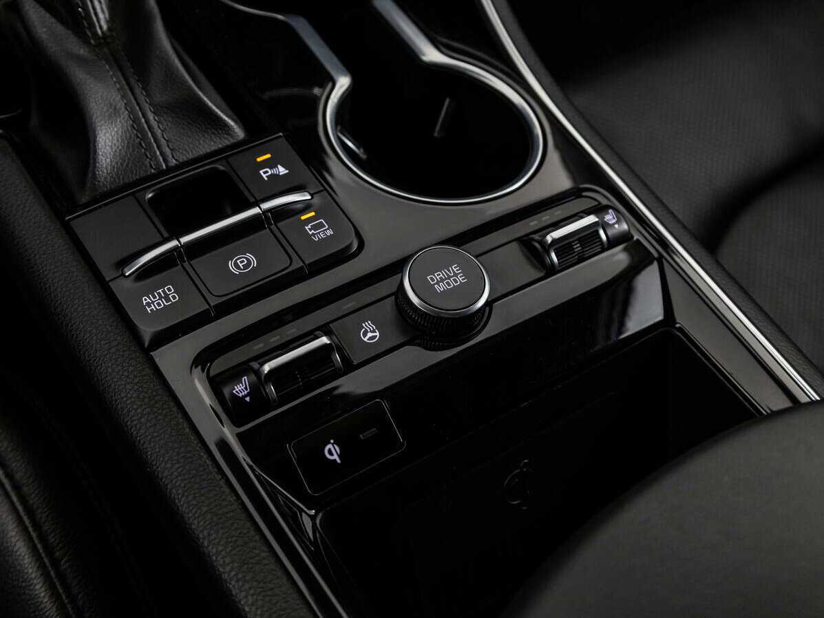 Купить Kia K5 с пробегом. Фото: #22