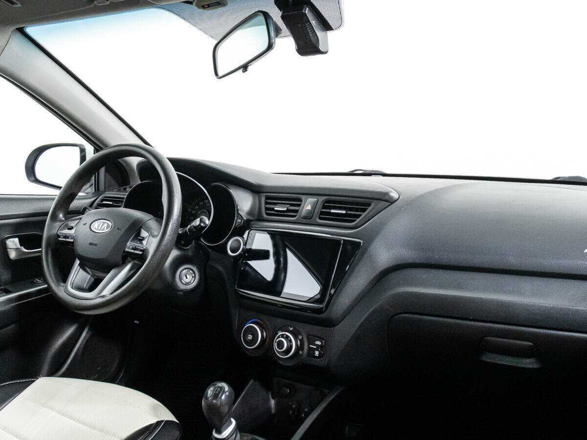 Купить Kia Rio с пробегом. Фото: #8