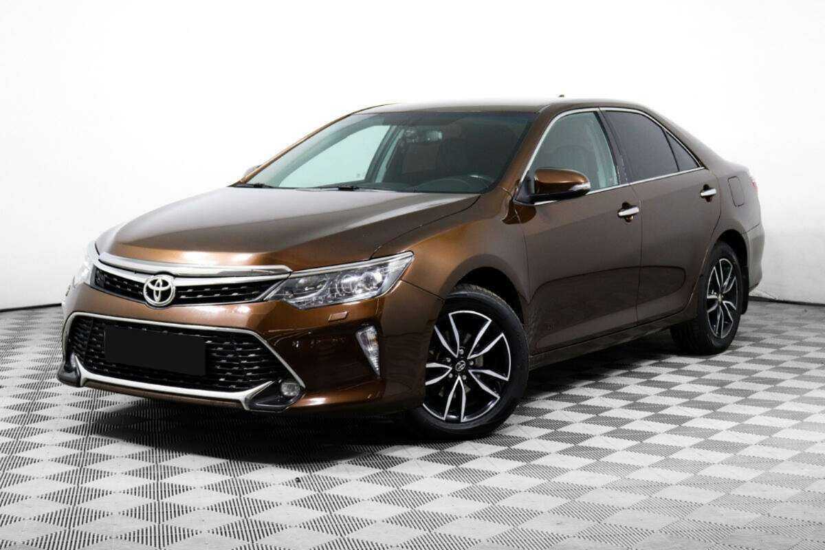 Купить Toyota Camry с пробегом. Посмотреть фото