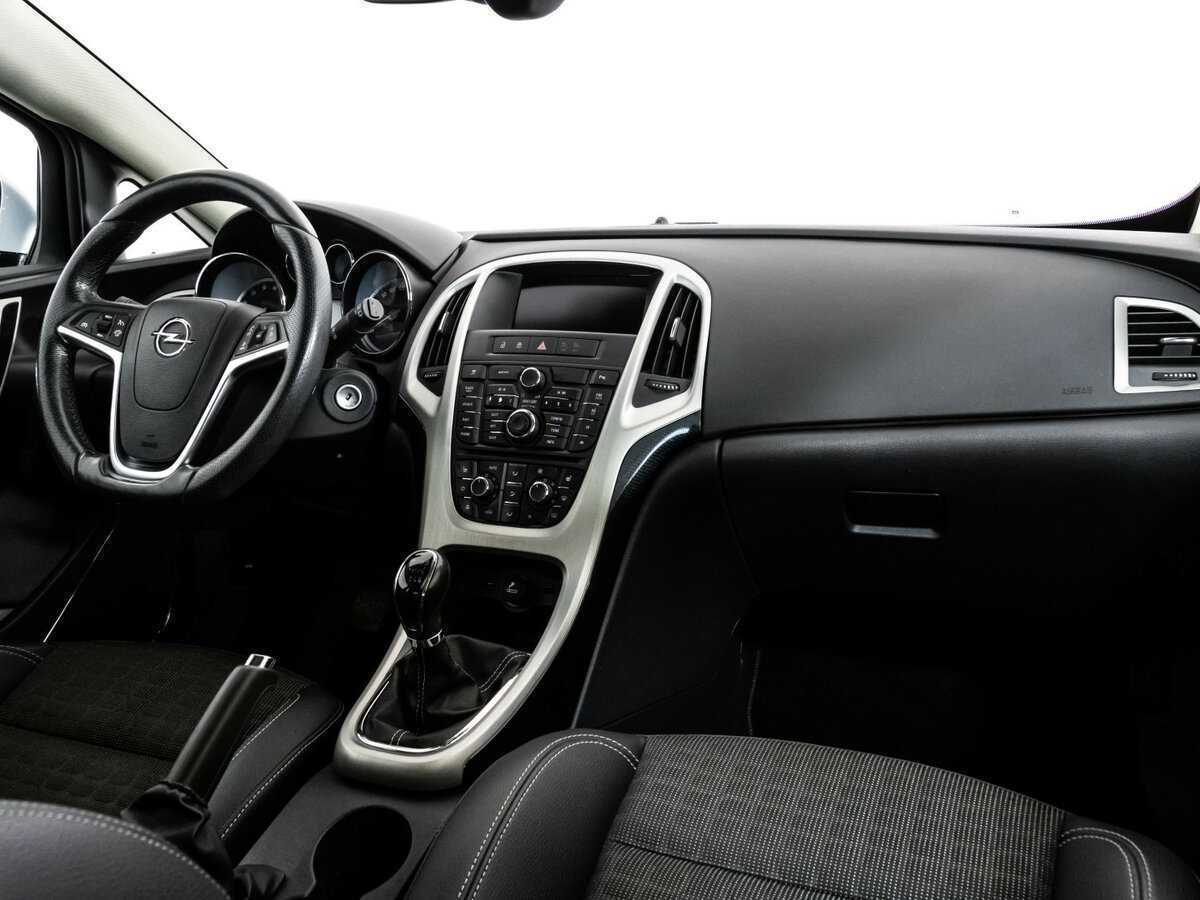 Купить Opel Astra с пробегом. Фото: #6