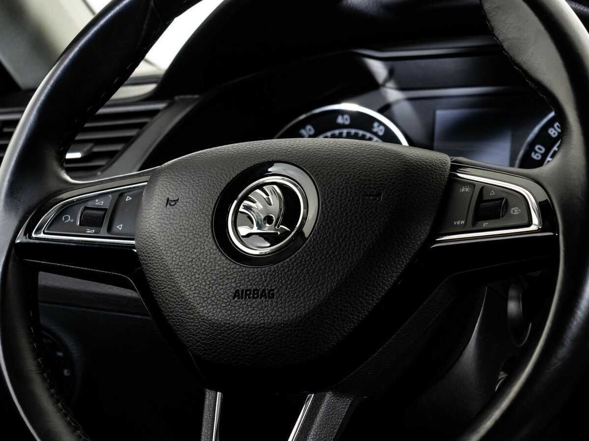 Купить Skoda Superb с пробегом. Фото: #10