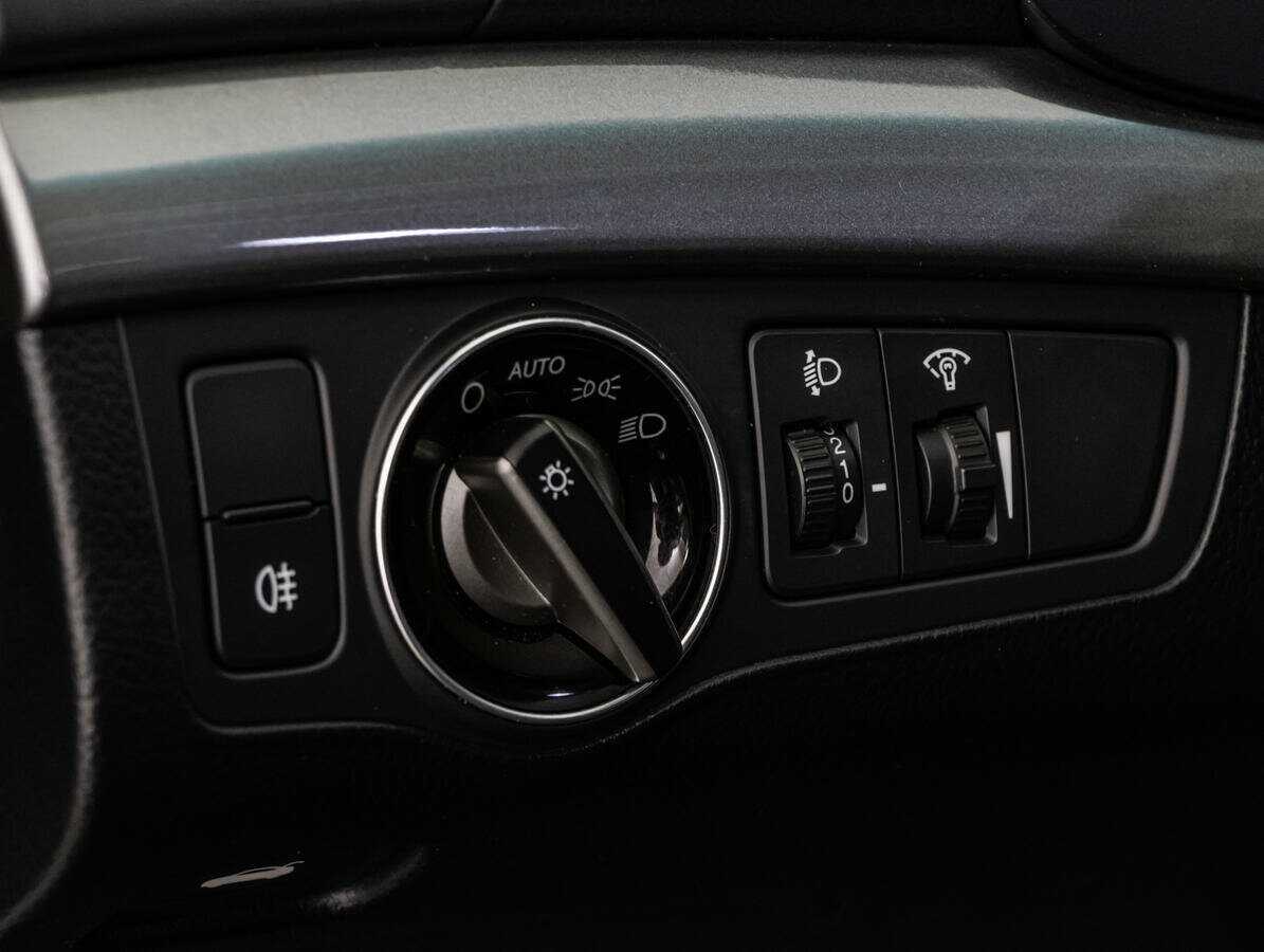 Купить Hyundai i40 с пробегом. Фото: #16