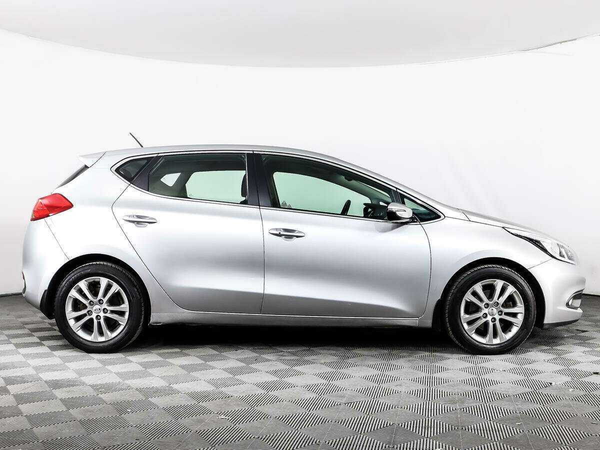Купить Kia Ceed с пробегом. Фото: #3