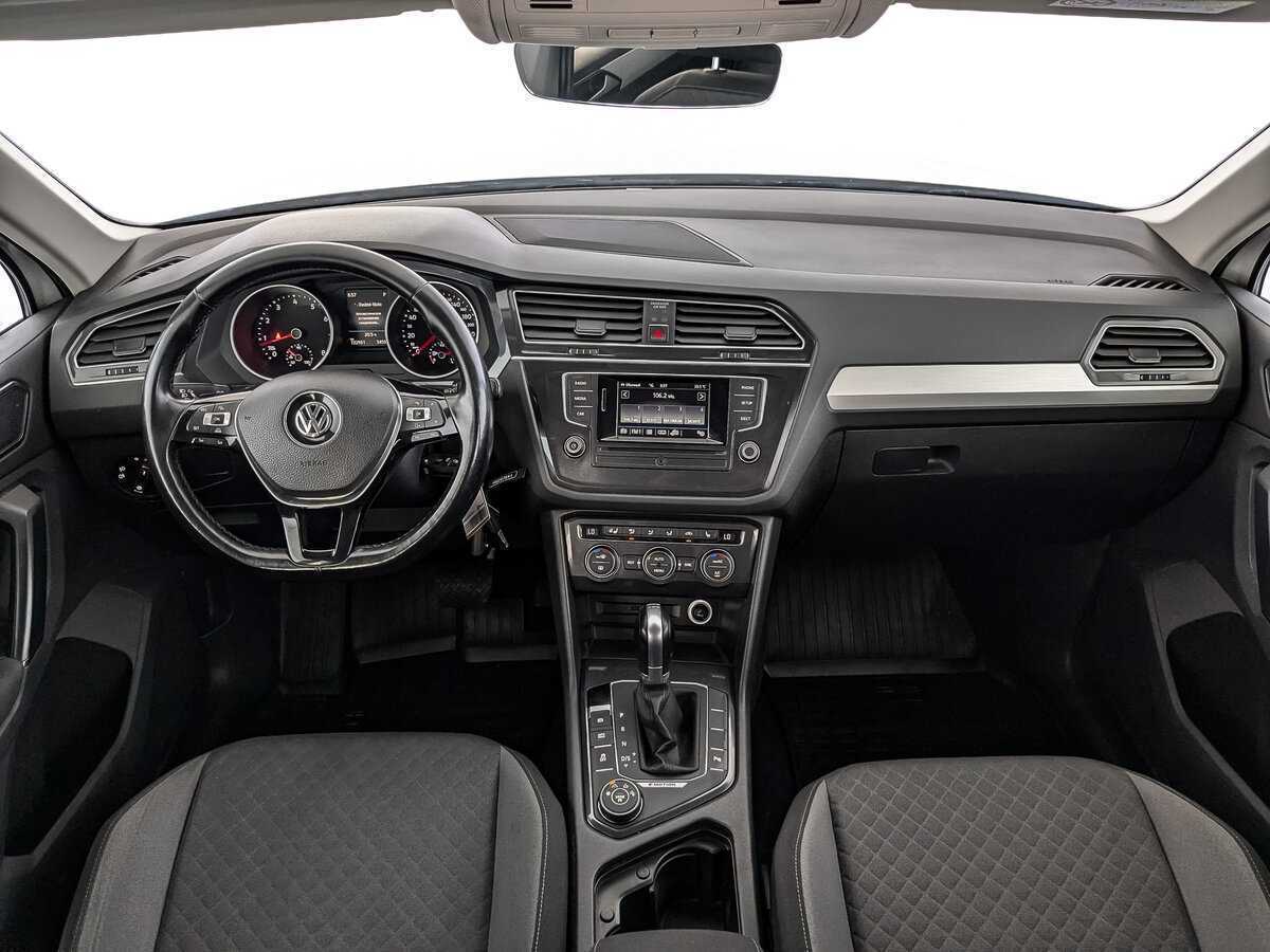 Купить Volkswagen Tiguan с пробегом. Фото: #9