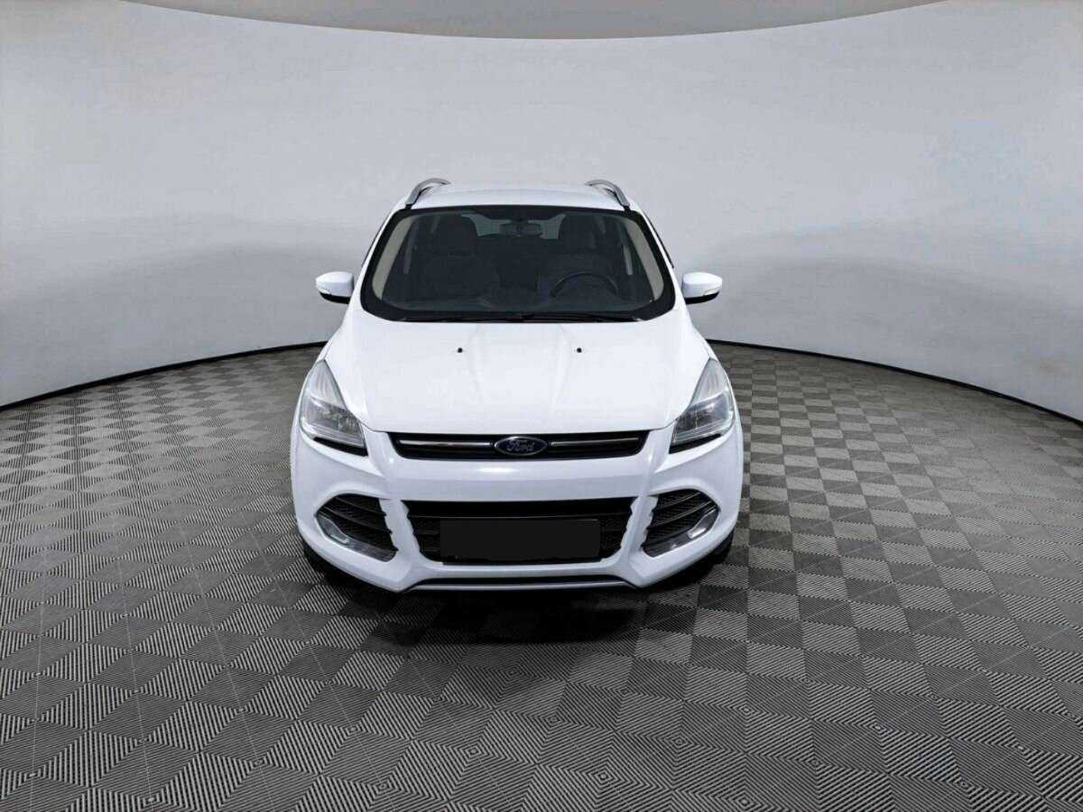 Купить Ford Kuga с пробегом. Фото: #1