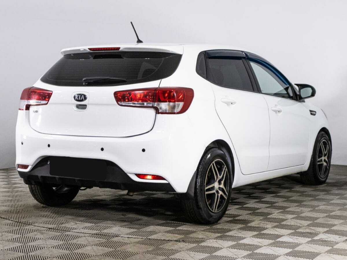 Купить Kia Rio с пробегом. Фото: #4