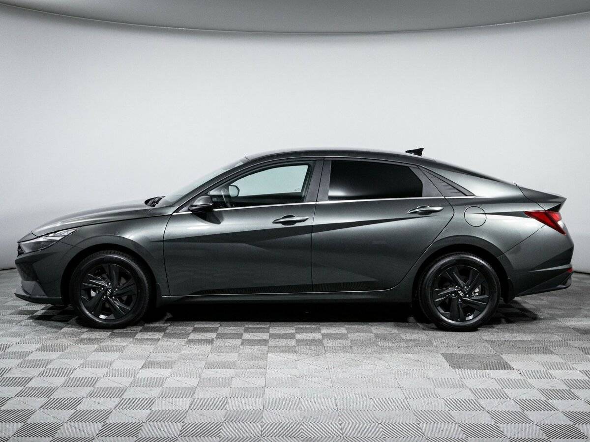 Купить Hyundai Elantra с пробегом. Фото: #7