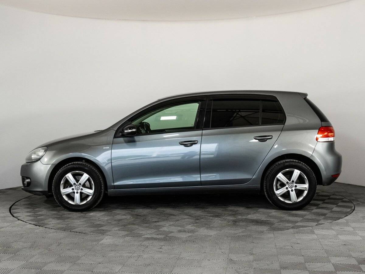 Купить Volkswagen Golf с пробегом. Фото: #7