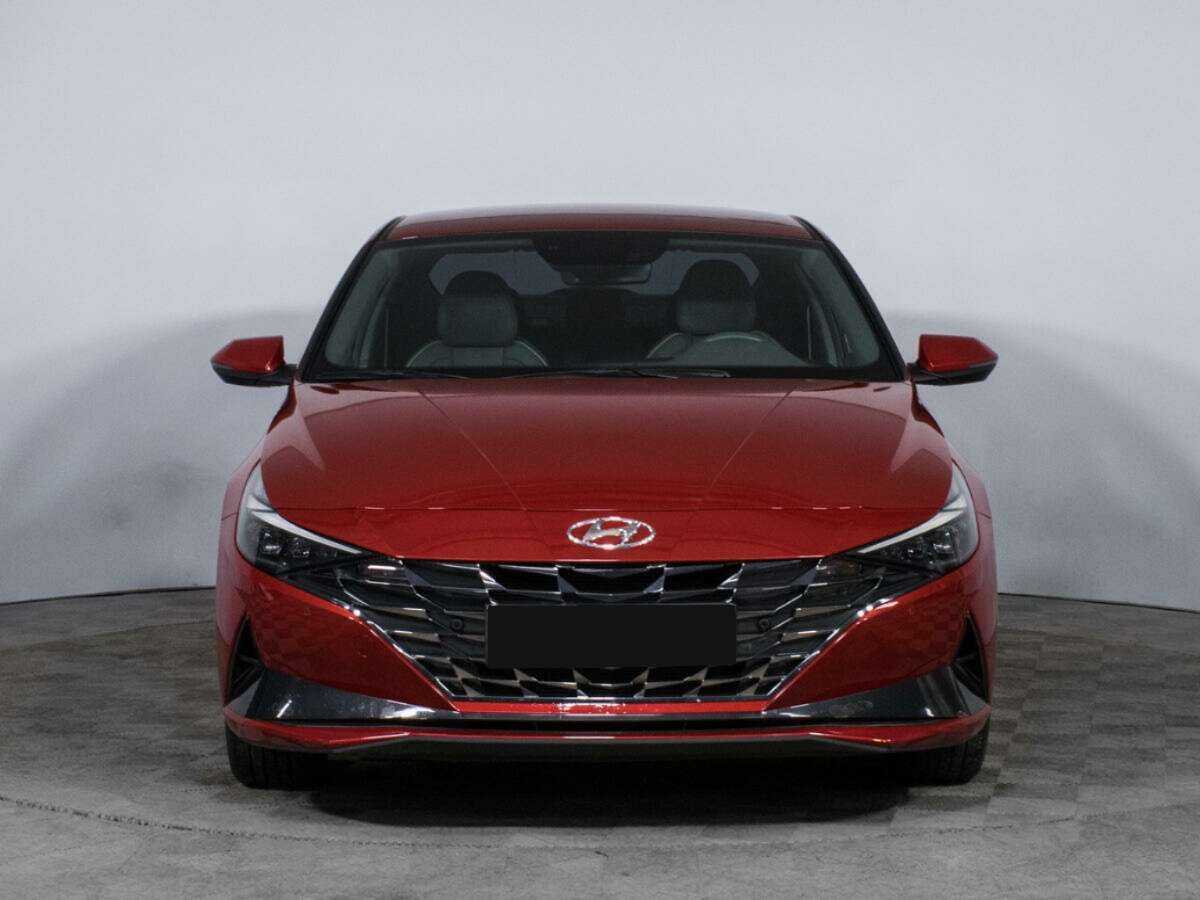 Купить Hyundai Elantra с пробегом. Фото: #1